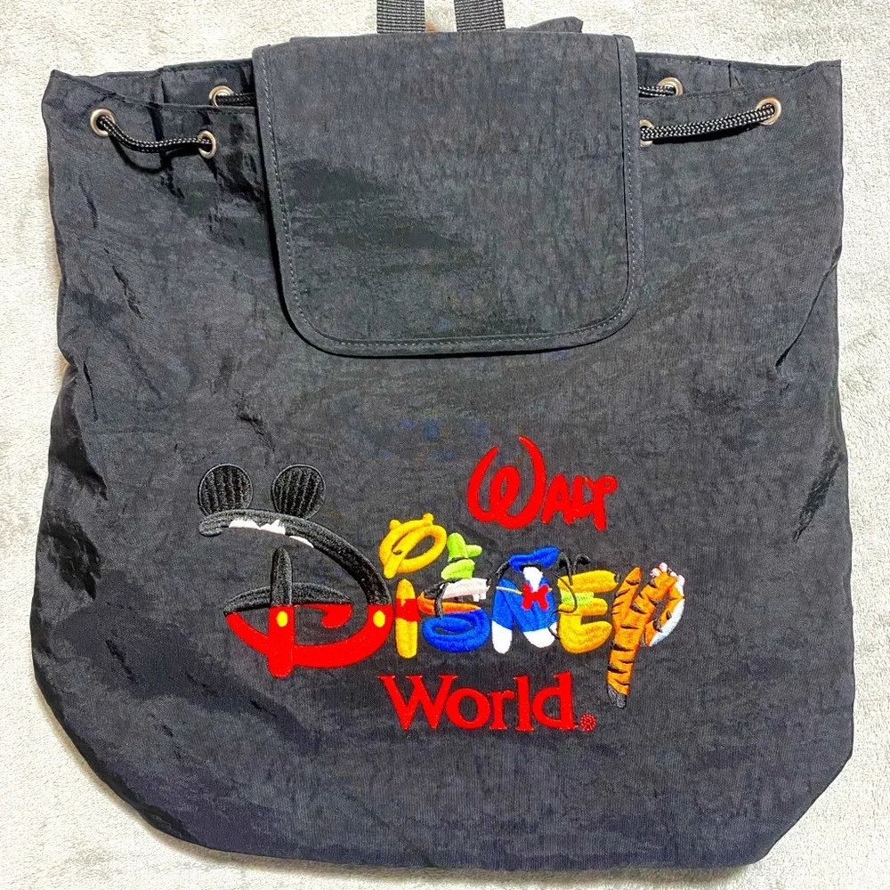 Vintage Walt Disney World Mickey/Winnie the Pooh Embroidery Drawstring Backpack